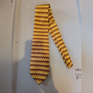 Beaufort Tie Rack Violin Tie